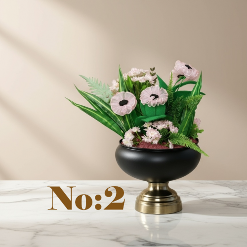 El Yapımı Modern Çiçek Aranjmanı – Siyah Dekoratif Kase Tasarım